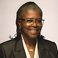 Evelyn Lewis headshot_200